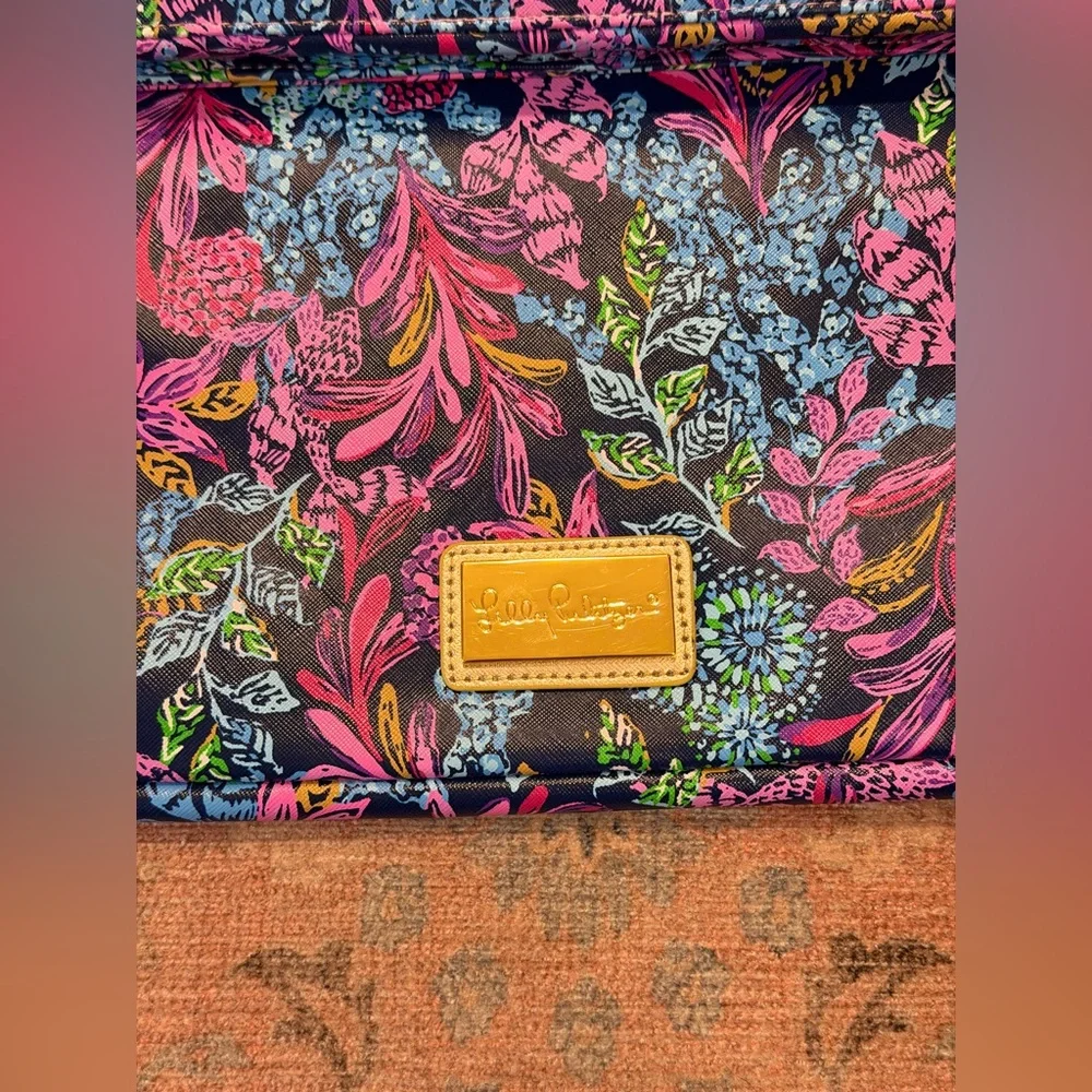 Lilly Pulitzer Leatherette 14